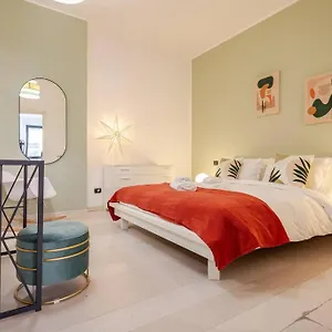 Appartement Urban House - Exclusive Park House Navigli Center, Milaan